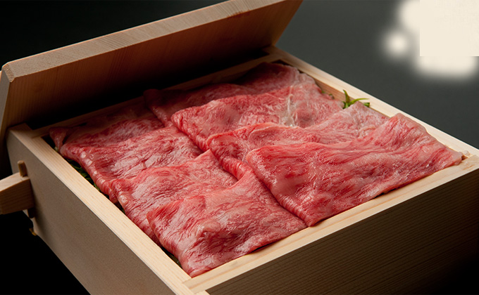 We are scrupulous about A5-ranked Yamagata beef.